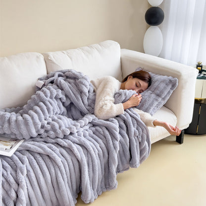 Luxury Bubble Velvet Rabbit Fur Blanket – Ultra-Soft, Double-Sided & Thickened for Warmth